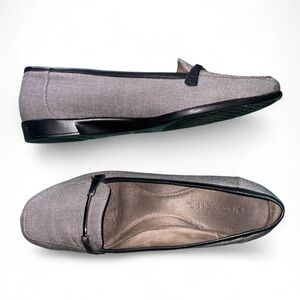 Aerosoles— grey & black loafers